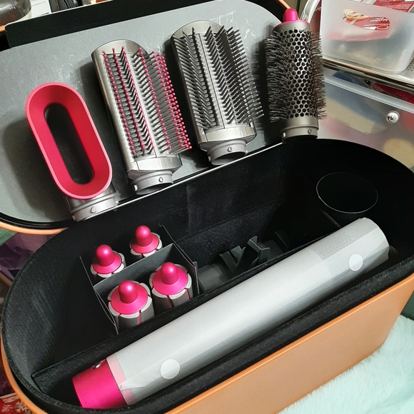 💥💫BRAND NEW DYSON AIRWRAP COMPLETE SET - Picture 6 of 16